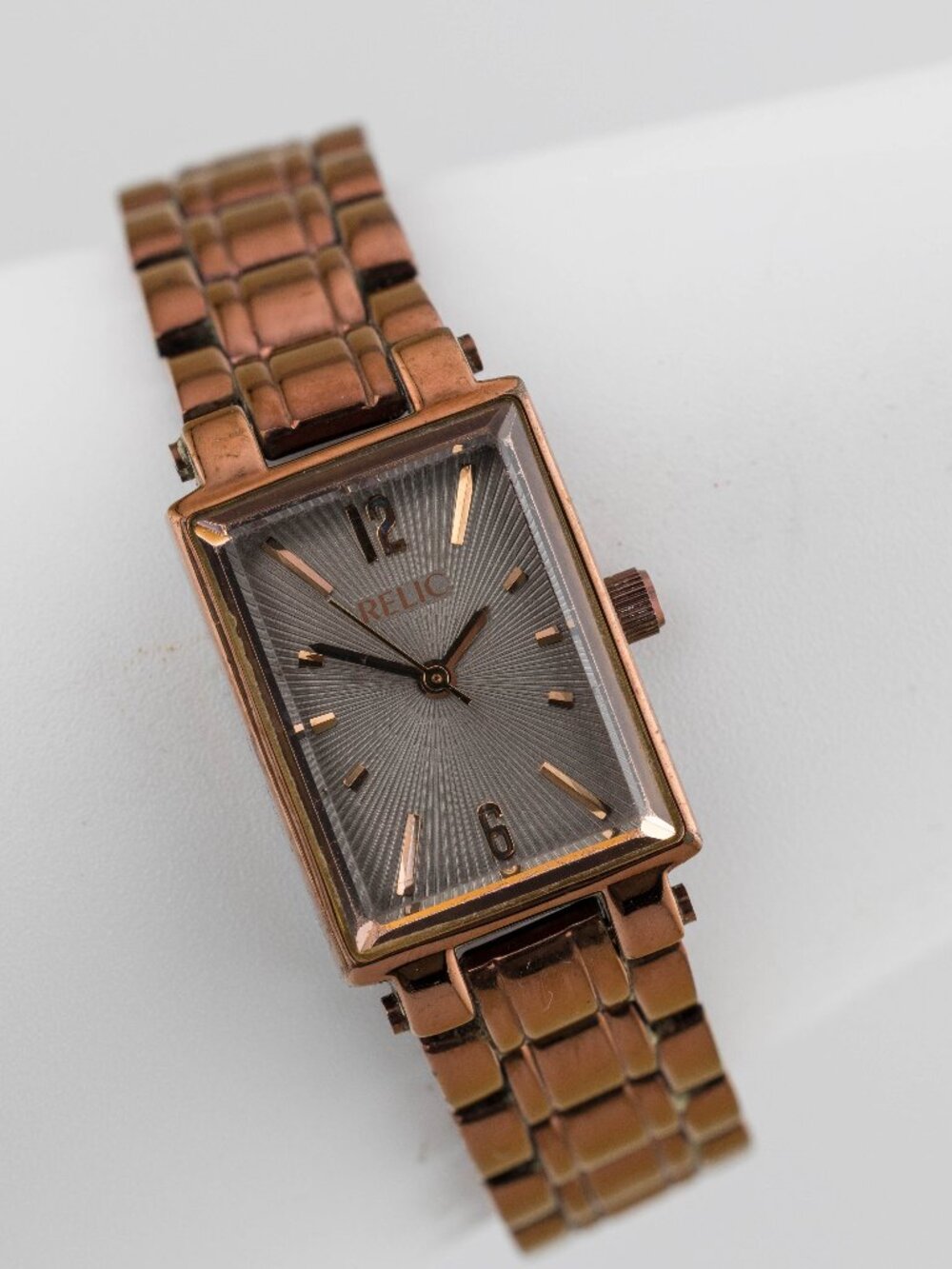 Relic ZR33840 Stainless Steel Caseback Quartz Analog Women's Watch New Battery